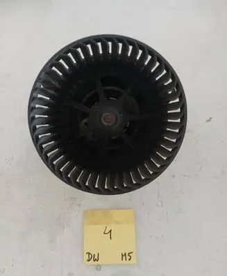 Ford Focus Heater fan/blower XS4H18456AD