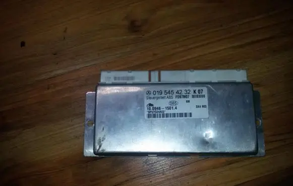 ABS control unit/module