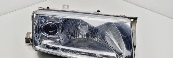 Skoda Octavia Mk1 (1U) Headlight/headlamp 1U1941016L