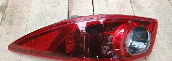 Mazda 3 III Rear/tail lights 22041983