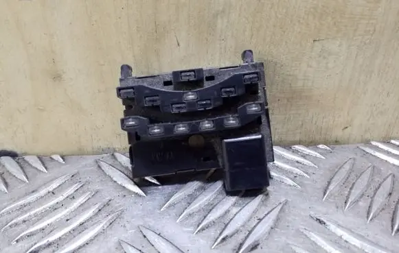 Volkswagen Jetta V Steering angle sensor 1K0959654