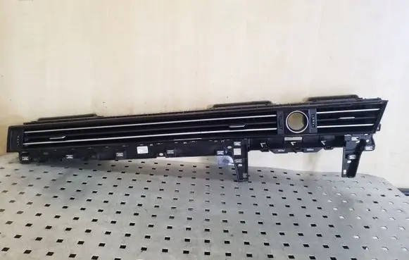 Volkswagen PASSAT B8 Dash center air vent grill 3G2858415F 3G2858415