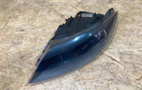 Audi Q7 4L Headlight/headlamp 4L0941003 89313050
