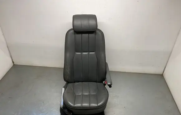 Land Rover Range Rover L322 Front passenger seat 