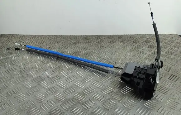 SsangYong Rexton Rear door lock 7132036000