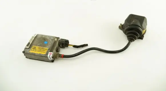 Opel Astra F Headlight ballast module Xenon 