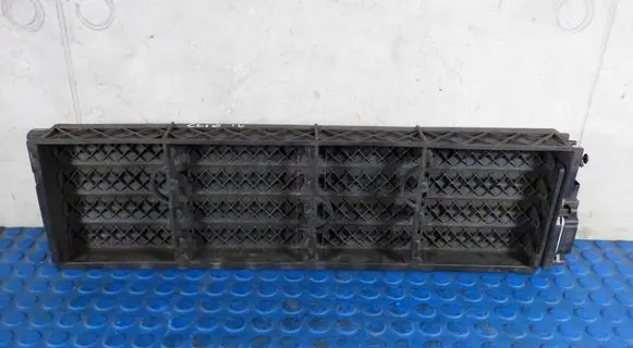 Renault Clio IV Intercooler air channel guide CART20C45475R 20C45475R 6466R330