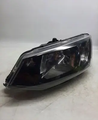 Skoda Fabia Mk1 (6Y) Headlight/headlamp 6V1941015C