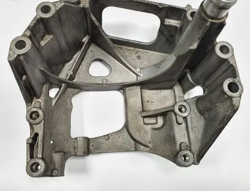 Mercedes-Benz S W221 Generator/alternator bracket A2751550135