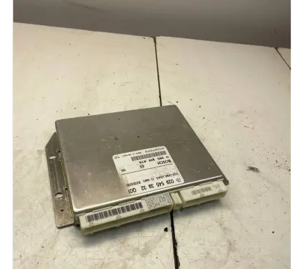 Mercedes-Benz E W212 Engine control unit/module A0295453932 0265109478 DKDA50990248