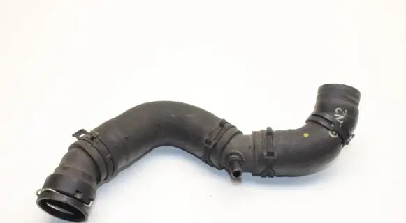 Land Rover Range Rover Sport L494 Engine coolant pipe/hose