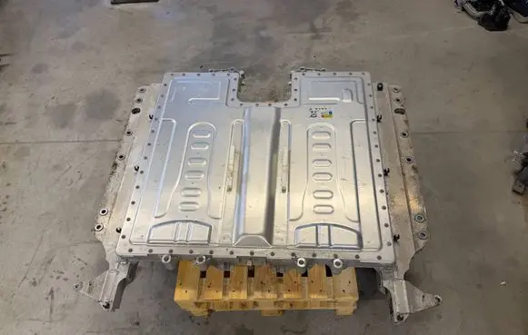 BMW X1 U11 Hybrid / electric car battery 8878281 8856548 61258878281