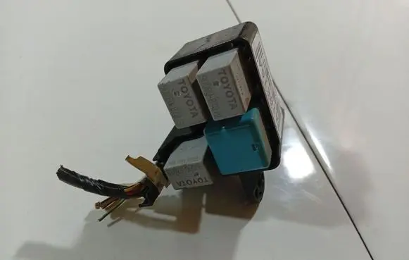 Fuse box set