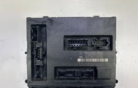 Mercedes-Benz B W245 Comfort/convenience module 1699010100 5DK00872838 A1699010100