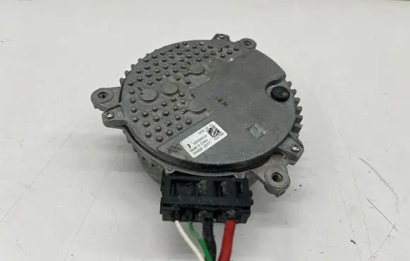 Renault Austral Electric radiator cooling fan 500192904