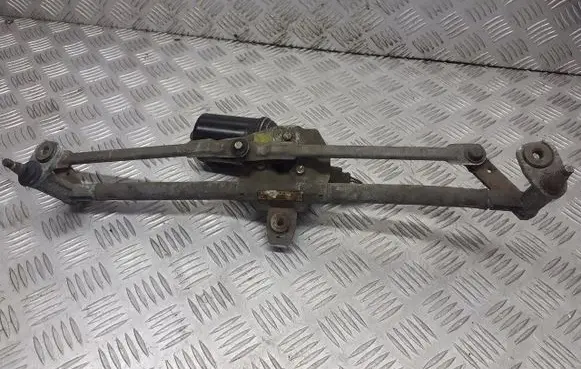 Skoda Octavia Mk1 (1U) Front wiper linkage 1J1955113C