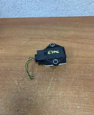 Volkswagen Crafter ESP acceleration yaw rate sensor 1275100464 A0065424218