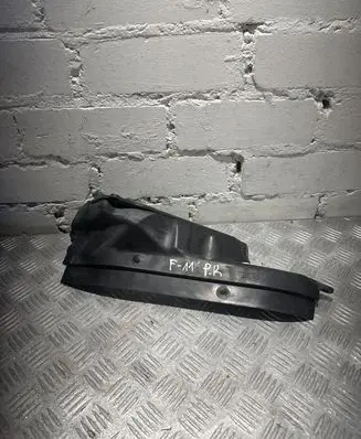 BMW 5 F10 F11 Other engine bay part 7211464