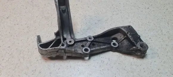 Volkswagen Touran I Other front suspension part 1K0199296F