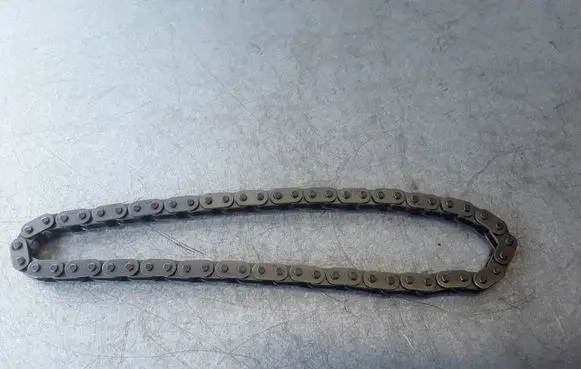 Volvo XC60 Oil pump chain 