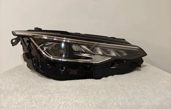 Volkswagen Golf VIII Headlight/headlamp 5H1941060AA 88909F2011FS
