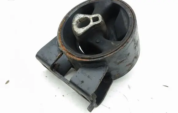 Chrysler Grand Voyager V Engine mount bracket 