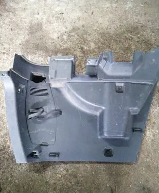 Toyota Corolla Verso AR10 Trunk/boot side trim panel 647300F010