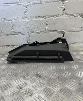Skoda Octavia Mk3 (5E) Parcel shelf load cover mount bracket 5e5867761
