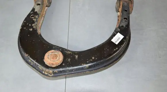 Rear control arm