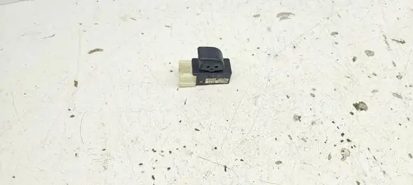 Subaru Legacy Electric window control switch 83071AE040