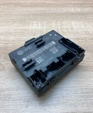 Audi Q5 SQ5 Door control unit/module 8K0959793