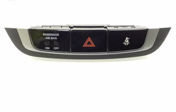 Hyundai ix35 Hazard light switch 937902S100