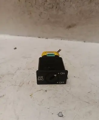 Volkswagen Golf V Passenger airbag on/off switch 1K0919237C