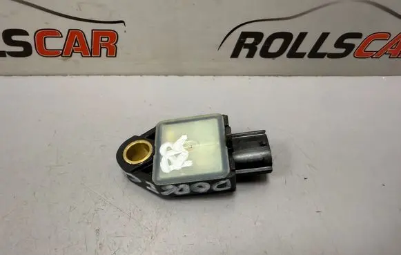 Dodge Caliber Airbag deployment crash/impact sensor P04896061AA