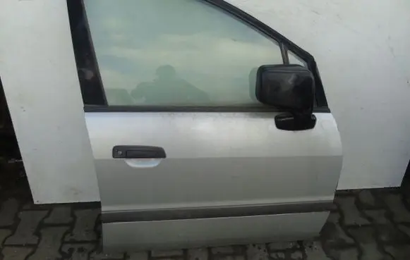 Mitsubishi Space Star Rear door