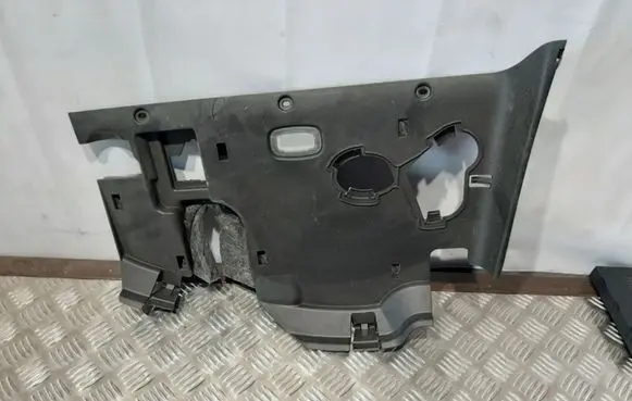 Mercedes-Benz GL X166 Foot area side trim A1666800507