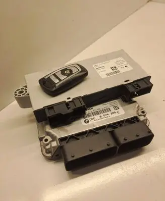 BMW 5 F10 F11 Engine ECU kit and lock set 8574380 7G99690 0281019872