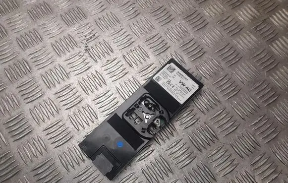 Volkswagen ID.4 Aerial antenna amplifier 1EA035741F