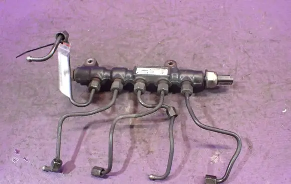 Peugeot 206 Fuel main line pipe 9654592680