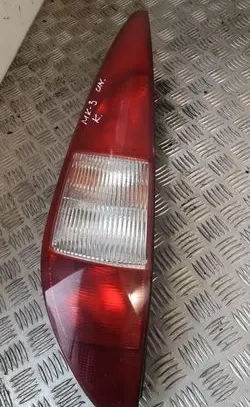 Ford Mondeo Mk III Rear/tail lights 1s7113405c
