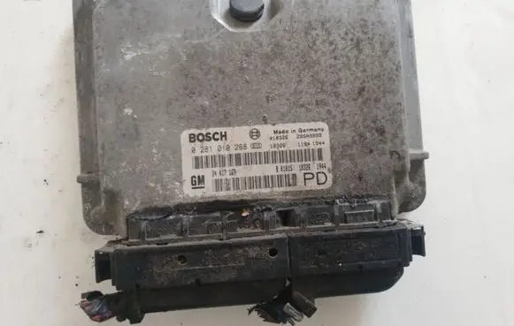Opel Zafira A Engine control unit/module 0281010268