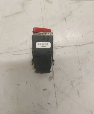 Skoda Fabia Mk1 (6Y) Hazard light switch 6Y0953235