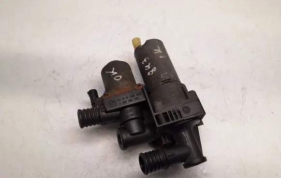 BMW 3 F30 F35 F31 Coolant heater control valve 64118369807