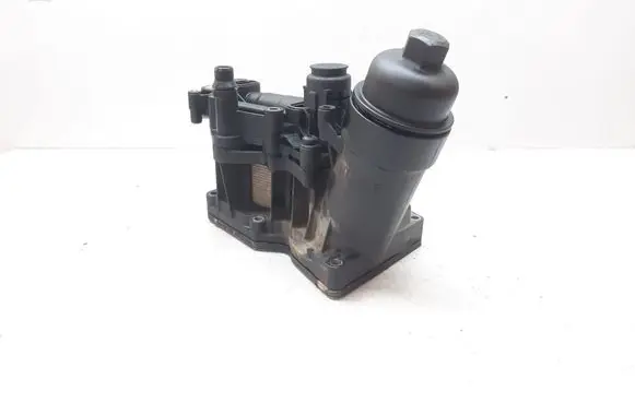 BMW X3 F25 Oil filter mounting bracket 70379327