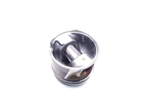 Volkswagen Polo IV 9N3 Piston 79L74 BNM