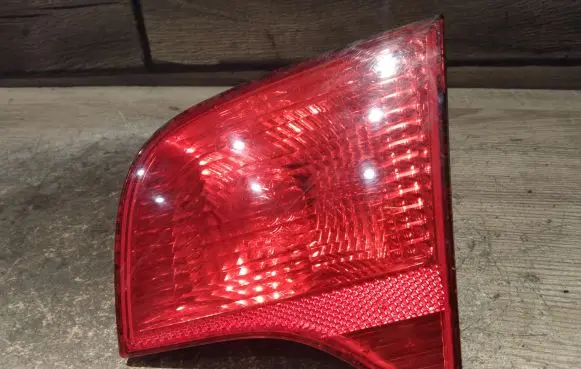 Audi A4 S4 B7 8E 8H Tailgate rear/tail lights