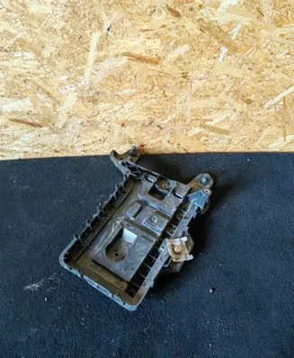 Seat Altea Battery tray 1K0915333H