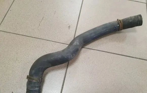 Ford Transit Engine coolant pipe/hose