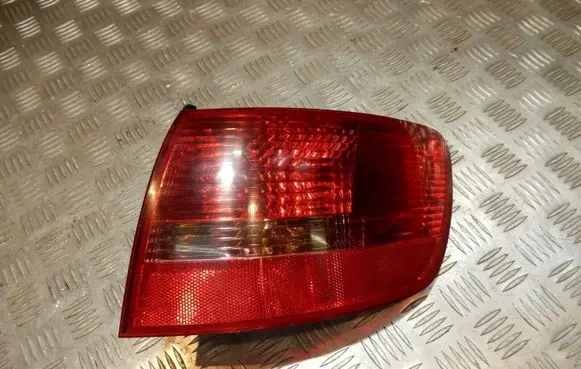 Audi A6 S6 C6 4F Rear/tail lights 4F9945096 40827