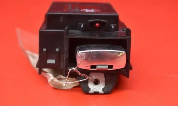 Volkswagen PASSAT B6 Ignition lock 3C0905843Q